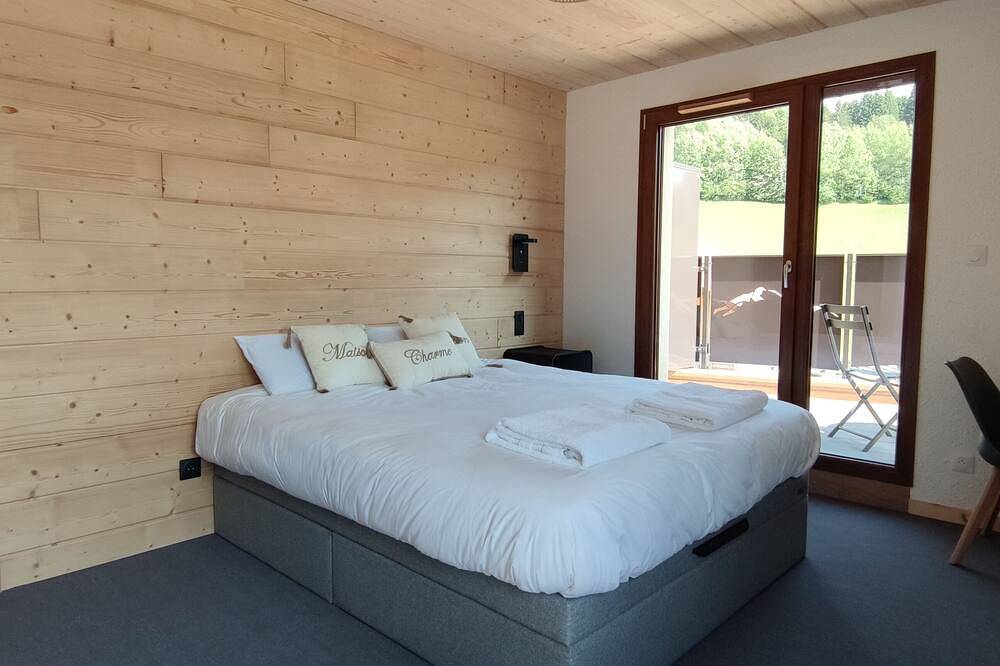[apparthotel] Appartement de Deux Chambres Communicante, Deux Sdb, une Cuisine in Mouthe-Lac et Mont d’Or, Doubs