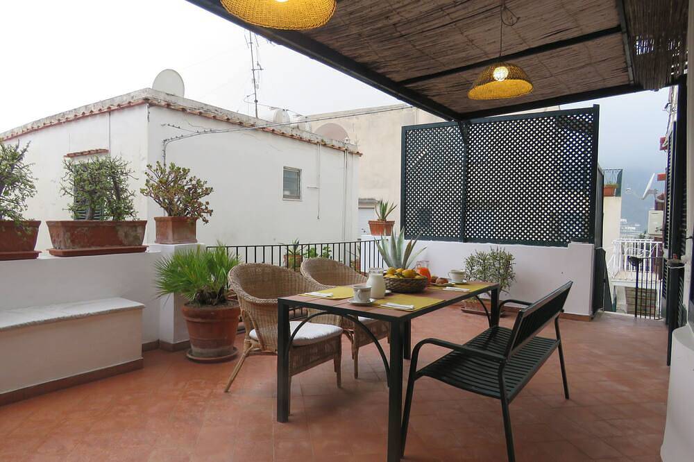 Ganze Wohnung, La Terrazza - Capri Center in Capri, Neapel Provinz