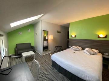 Hôtel pour 2 personnes, avec sauna ainsi que terrasse et jardin, animaux acceptés dans Pont-à-Mousson