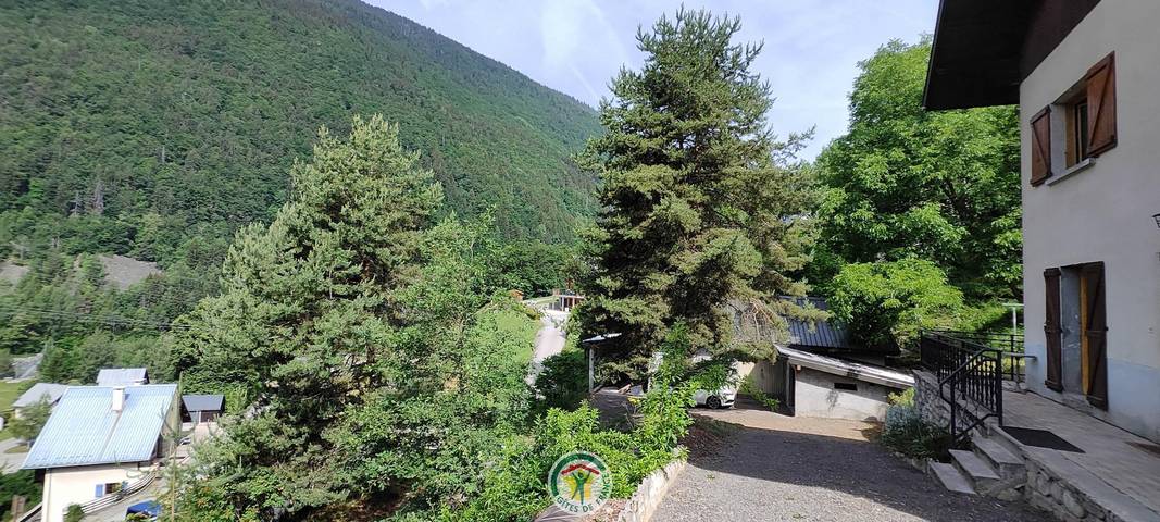 Gîte pour 6 personnes, avec terrasse, animaux acceptés