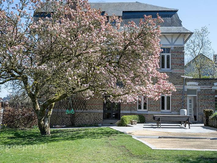 Location de vacances pour 14 personnes, avec balcon/terrasse et terrasse à Clavier