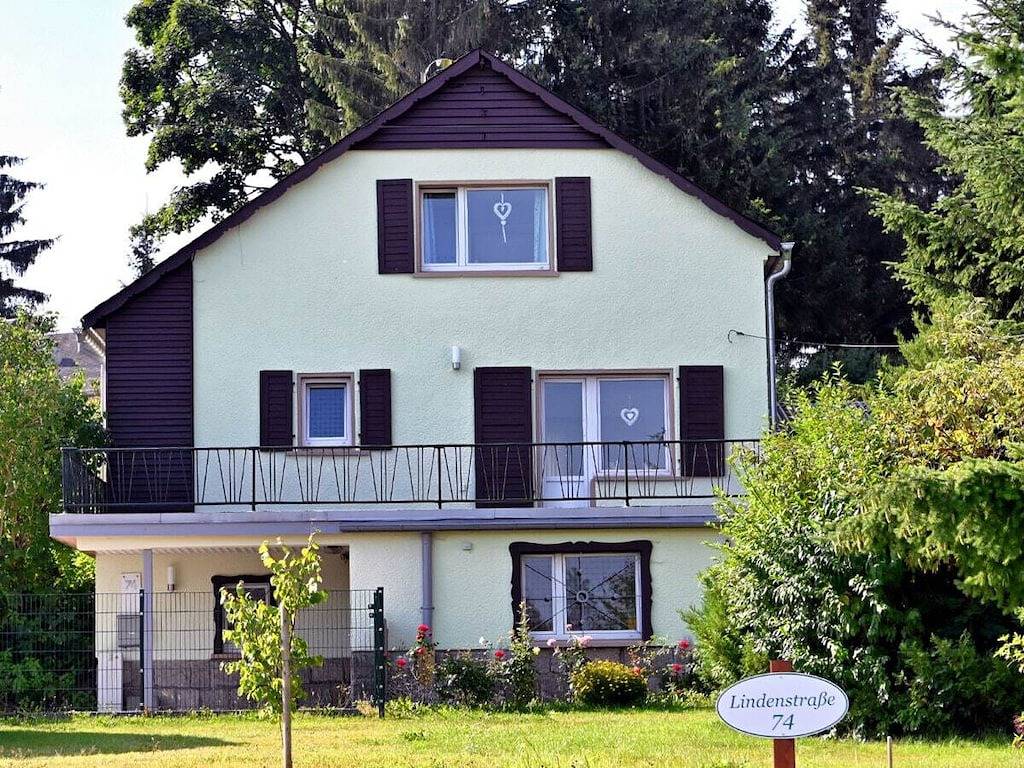 Ferienhaus mit 2 Schlafzimmer in Schönheide, Erzgebirge