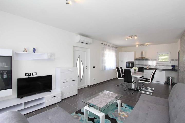 Ferienwohnung für 6 Personen, mit Terrasse, mit Haustier in Rovinj - 4