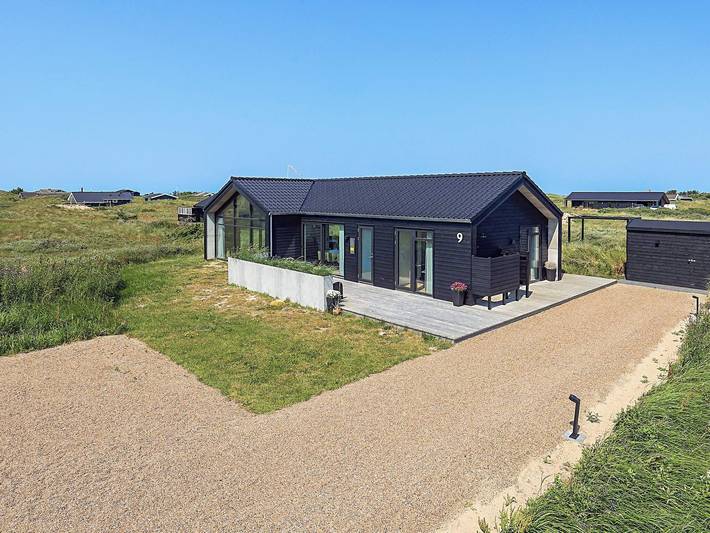 Feriehus for 8 personer, med Terrasse i Hirtshals