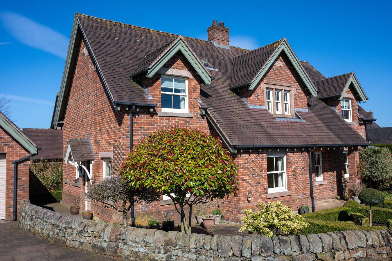 The Garden House - Alton Towers & Peak District in Alton Towers, Staffordshire