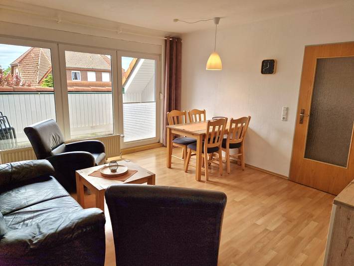 Ganze Ferienwohnung, Gästehaus Teiwes - Fw Wohnung Og - Heinrich-Tiarks-Str.15 in Horumersiel, Wangerland