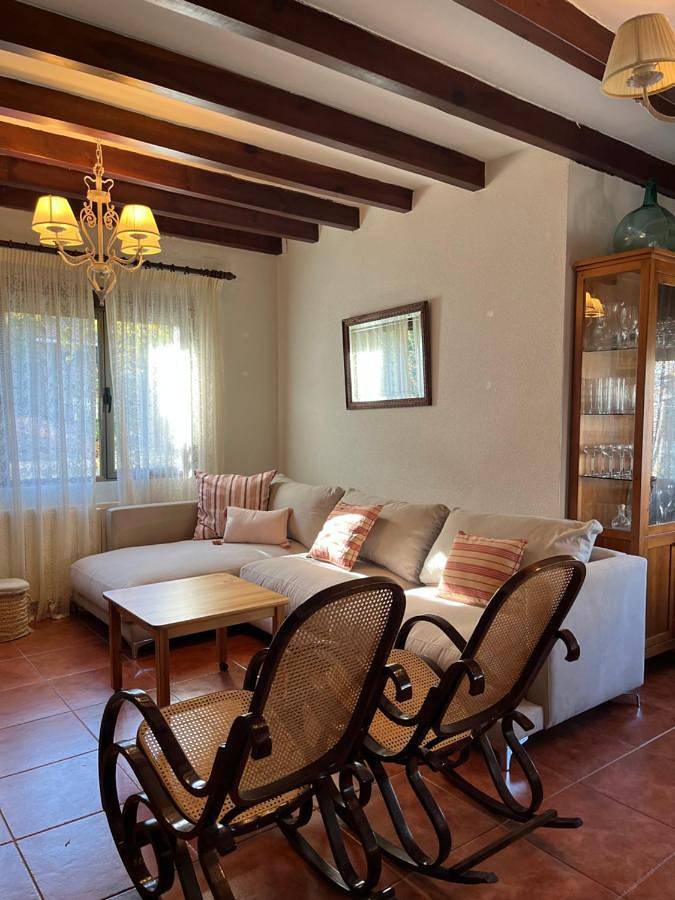 Casa rural para 10 personas, con Terraza además de Jardín y Vistas en San Pablo de los Montes - 3