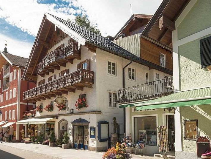 Ferienwohnung für 2 Personen, mit Balkon und Terrasse sowie Garten am Wolfgangsee