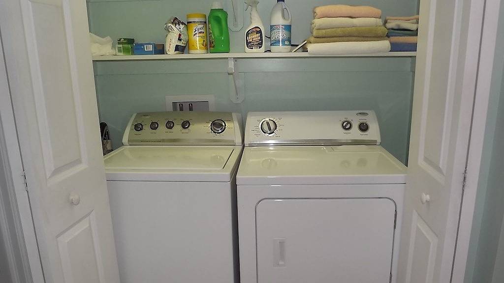 Spektakuläre Aussicht auf das Meer, Privatstrand. 24. August - 14. September ist verfügbar in Biddeford, York County