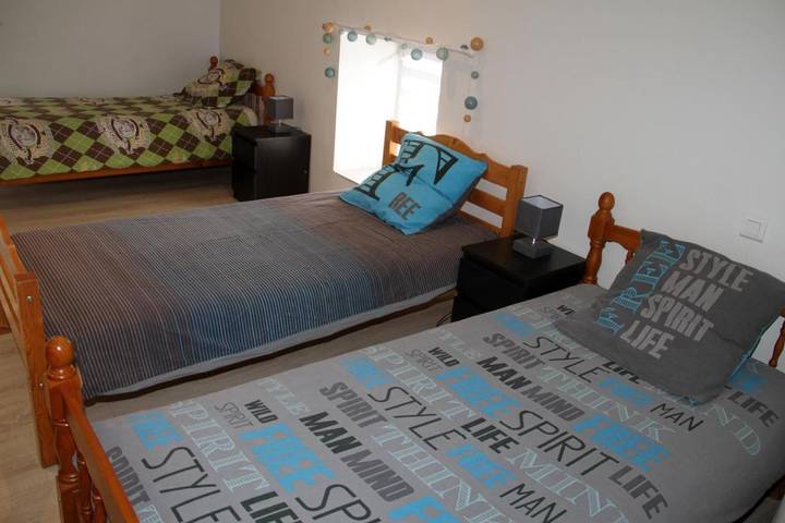 Location de vacances pour 5 personnes, avec terrasse ainsi que jardin et vue à Rive-de-Gier - 3