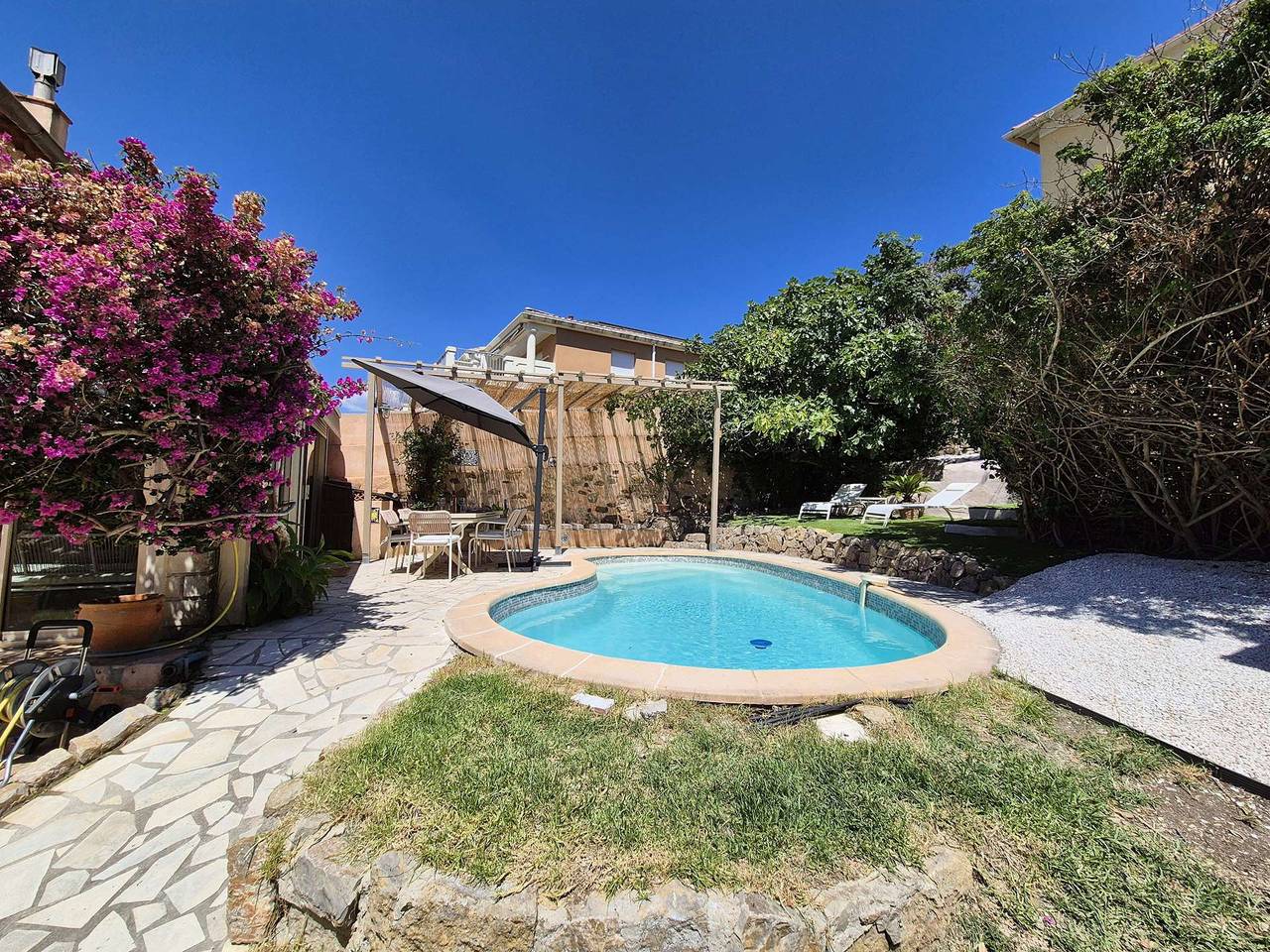 Maison de charme avec piscine, climatisée, Wifi,  à deux pas du port et des plages in Saint-Mandrier-sur-Mer, Region de Toulon