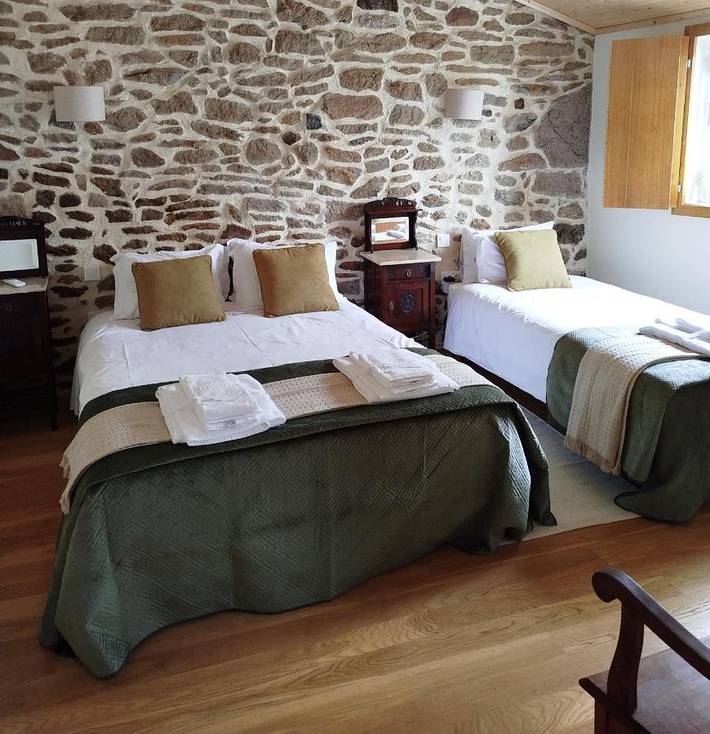 Casa rural para 9 personas, con Terraza además de Jardín y Vistas en Bermellar - 2