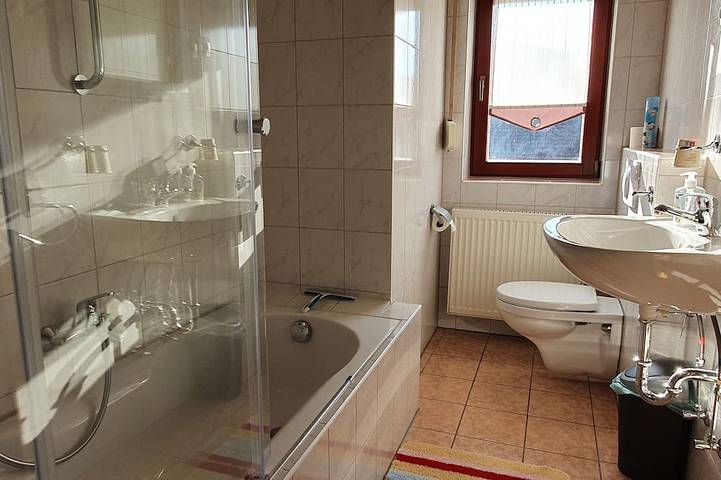 Hütte für 4 Personen, mit Garten und Balkon in der Fränkische Schweiz - 3