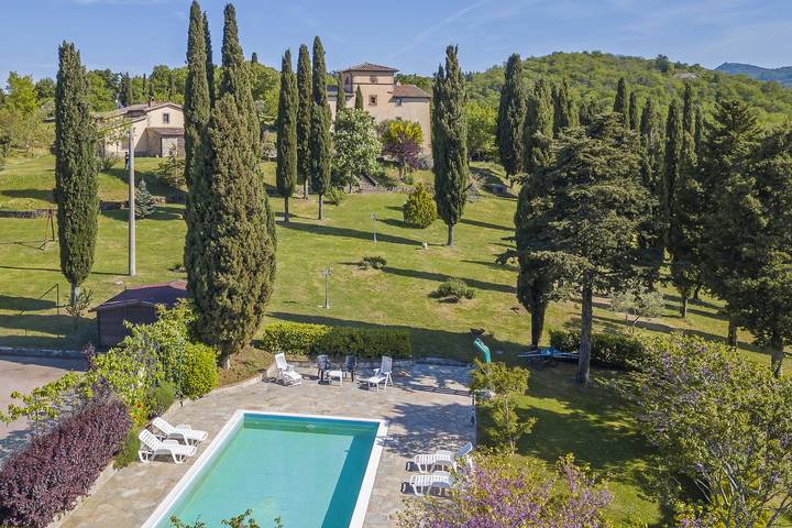Villa con piscina per 22 persone, con piscina e terrazza, adatto a famiglie con bambini in Maremma