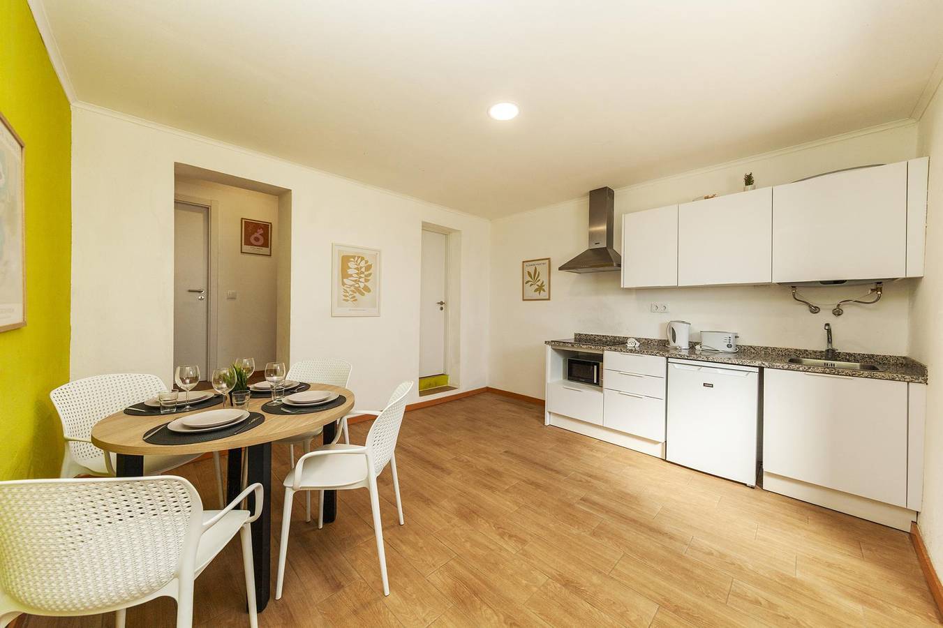 Ganze Wohnung, Ferienwohnung für 4 Personen mit Garten in Lagos, Faro Distrikt