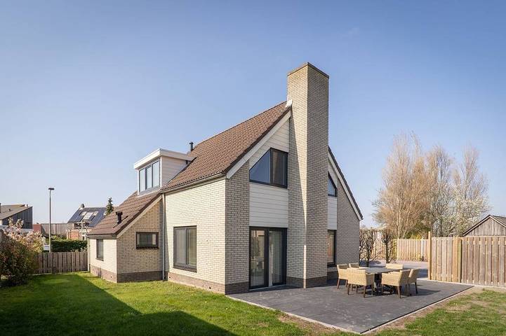 Vakantiehuis voor 6 personen, met terras en tuin op Texel