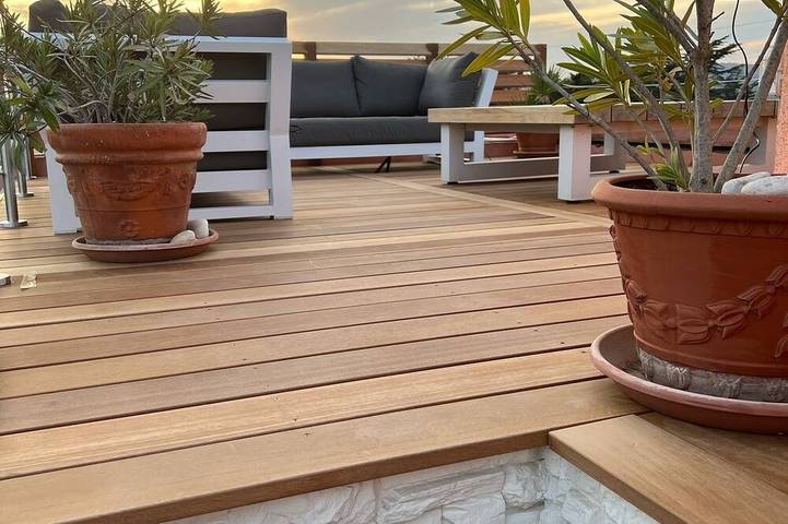 Appartement entier, Appartement de rêve avec grande terrasse vue mer au centre de Saint Tropez in Saint-Tropez, Côte méditerranéenne (France)