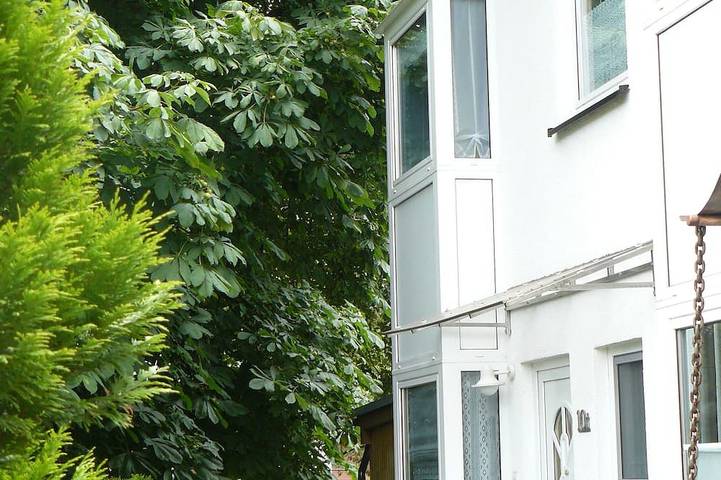 Ferienhaus für 8 Personen, mit Garten und Terrasse in Oberhausen