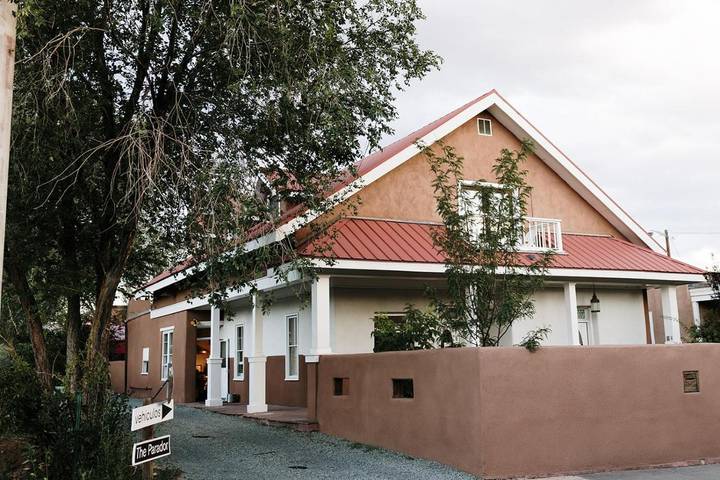 Alojamiento y desayuno para 2 personas, con terraza y jardín - 1