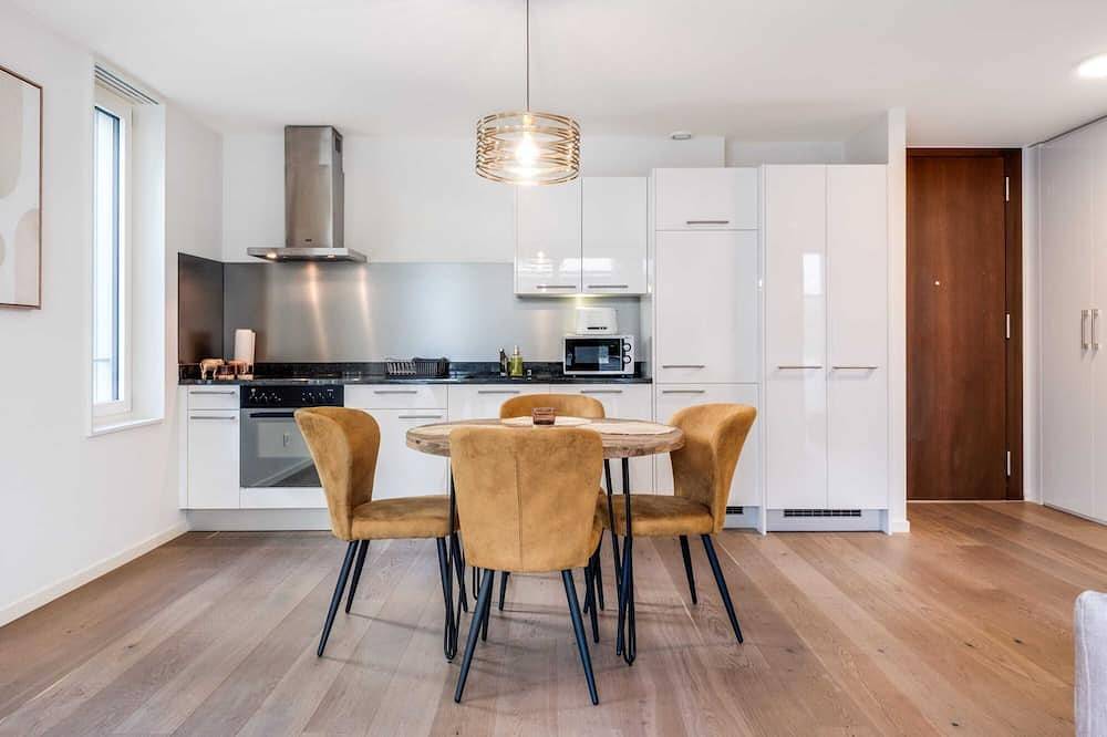 Entire apartment, Modern Montreux Center 1-Bedroom Apartment in Montreux, Lake Geneva