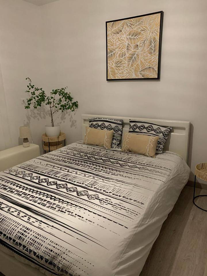 Double Room with Balcony in Thonon-les-Bains, Région de Thonon-les-Bains