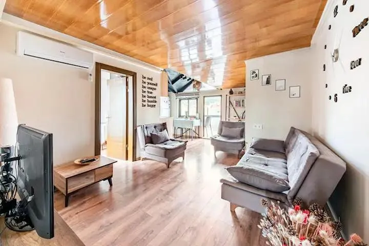 Chalet para 5 personas, con vistas y jardín - 1