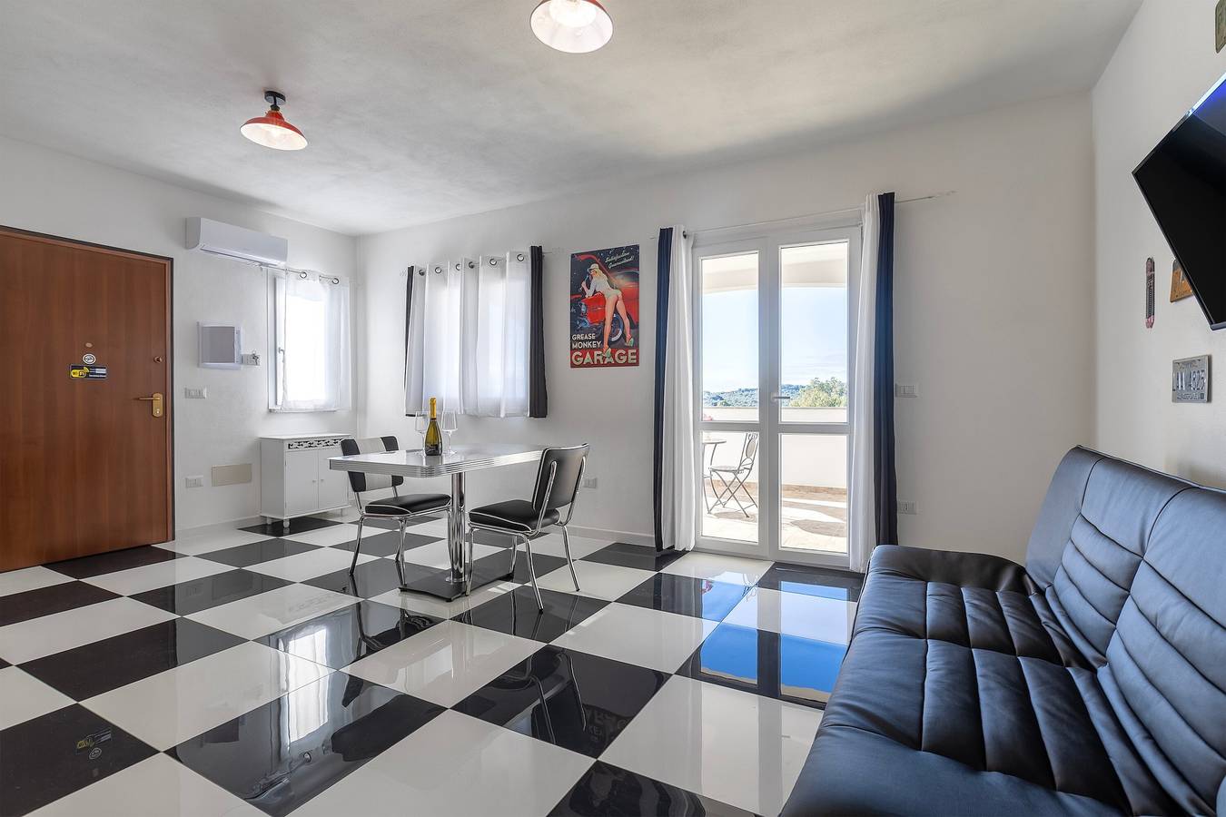 Apartment „Vintage Village – Anni 50“ mit Bergblick, Wlan und Klimaanlage in Sassari Provinz