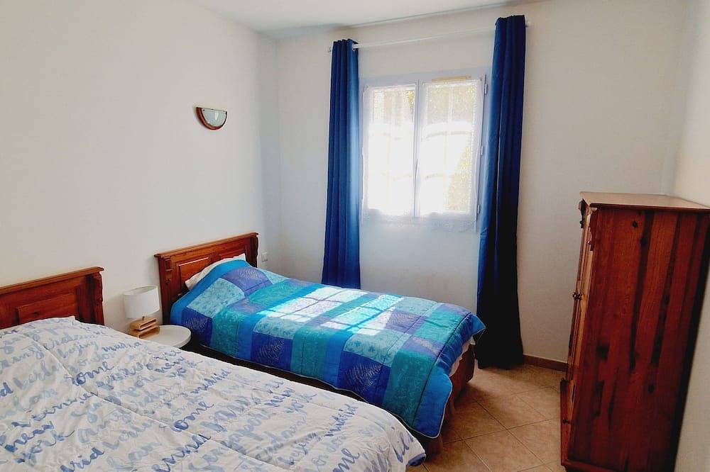 Appartement entier, Dépaysement en regardant la mer à 300m de la plage in Sagone, Coggia
