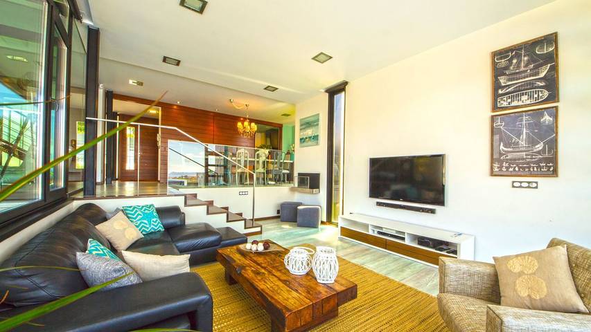 Chalet para 11 personas, con jacuzzi además de piscina y jardín en Rias Baixas - 3