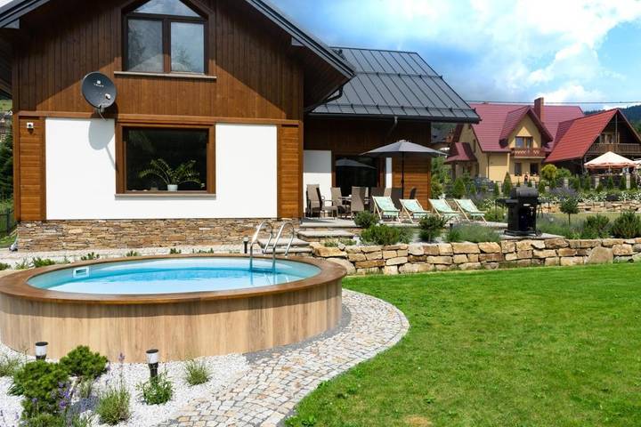 Villa für 10 Personen, mit Garten und Pool sowie Ausblick und Sauna in Polen - 2