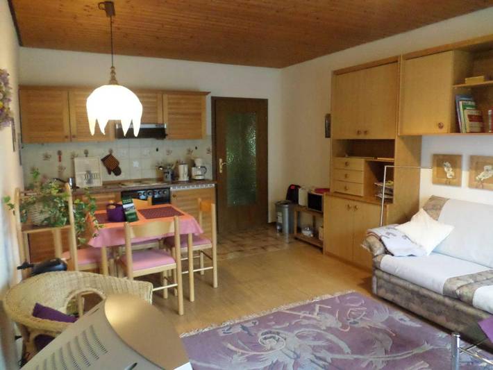 Ferienwohnung für 2 Personen, mit Balkon und Garten sowie Ausblick in Mossautal