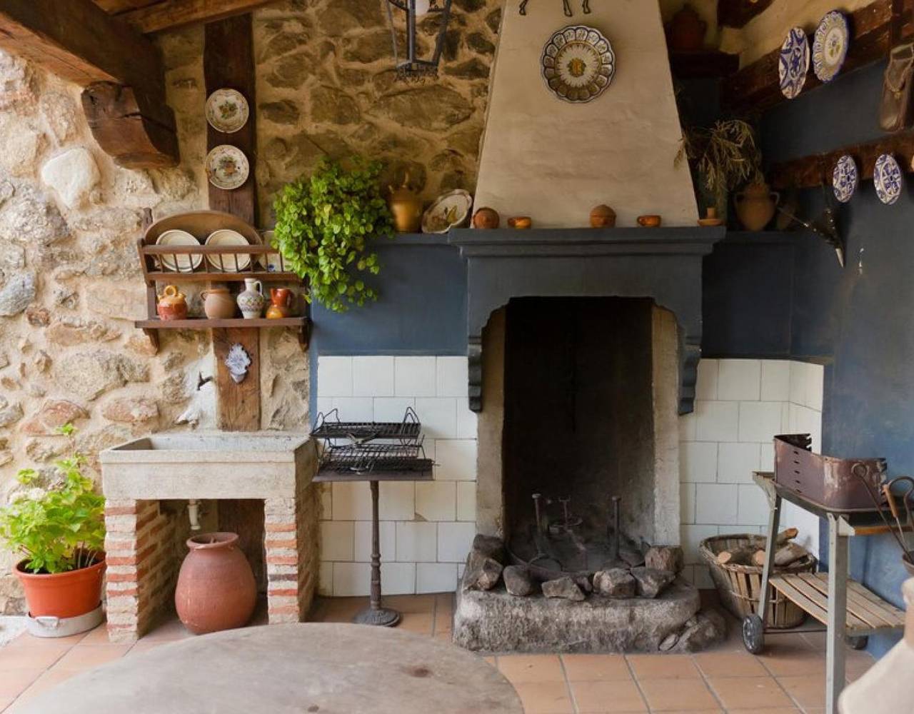 Gîte Rural « La Chatarrería De Ferreros » avec Vue sur la Montagne, Terrasse Privée et Wi-Fi in Otero de Herreros, Province de Ségovie