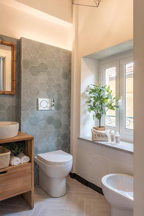Ensemble rooms di Vayadù in Alassio, Riviera di Ponente