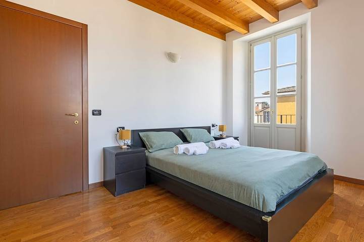 Appartement entier, Bright Near the Park and the upper city gate in Bergame, Province de Bergame