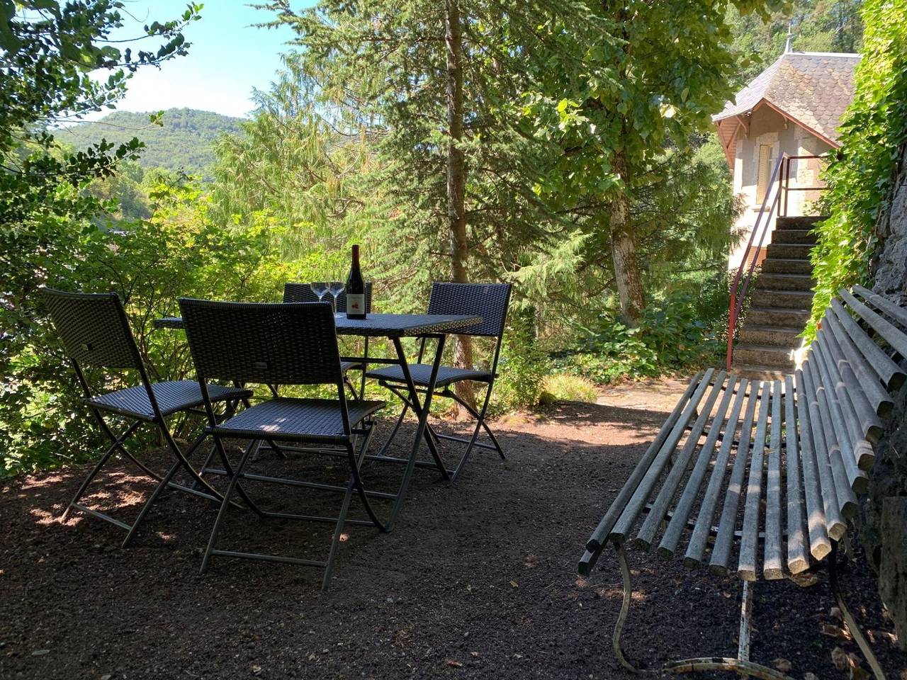 Appartement entier, Cosy apartment in a beautiful Villa in Saint-Nectaire, Parc naturel régional des Volcans d'Auvergne