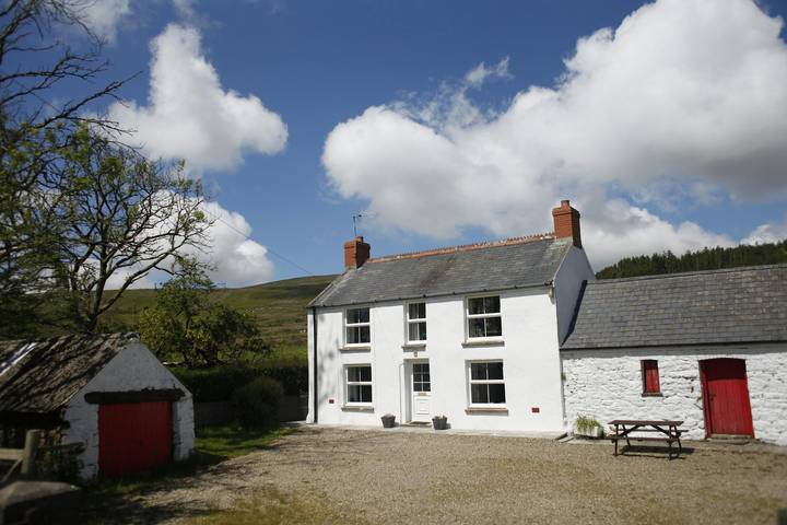 Mynydd Crwn Bach, Clynderwen in Pembrokeshire