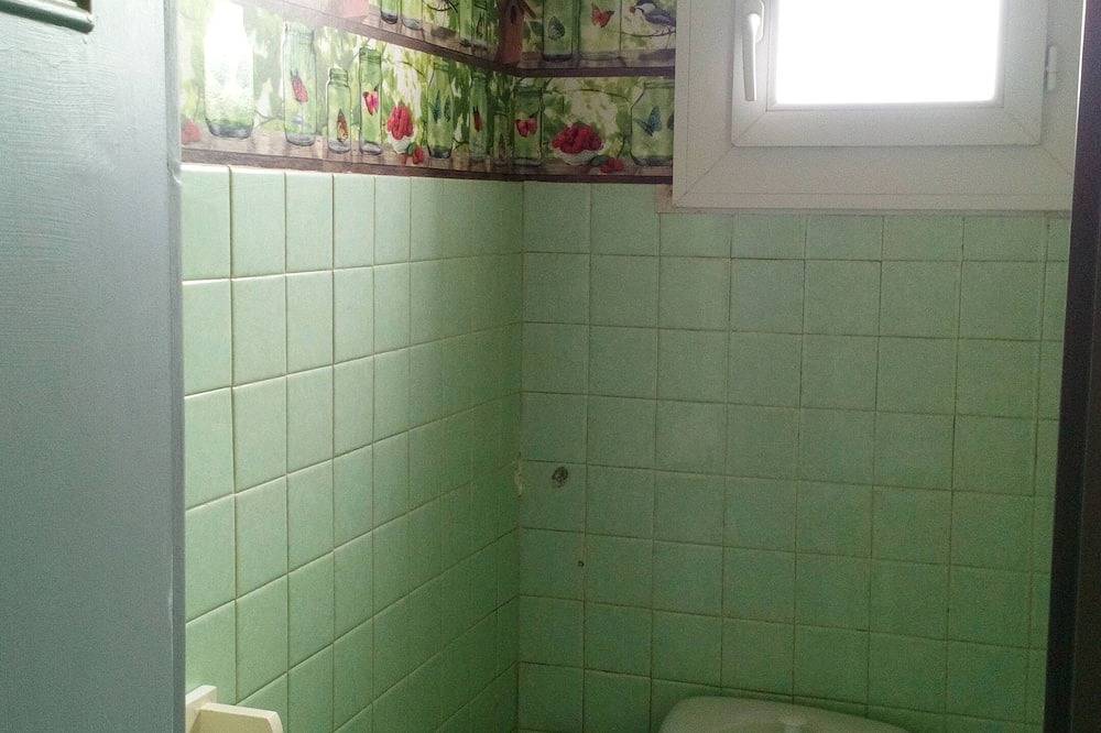 Entire apartment, Apartment in Murviel-lès-Béziers, Mediterranean Coast (France)