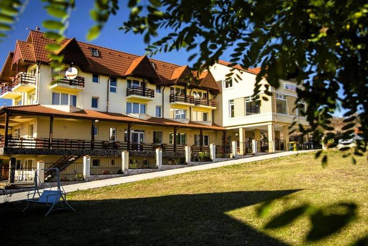 Maison d’hôte pour 2 personnes, avec jardin et vue, animaux acceptés à Sibiu