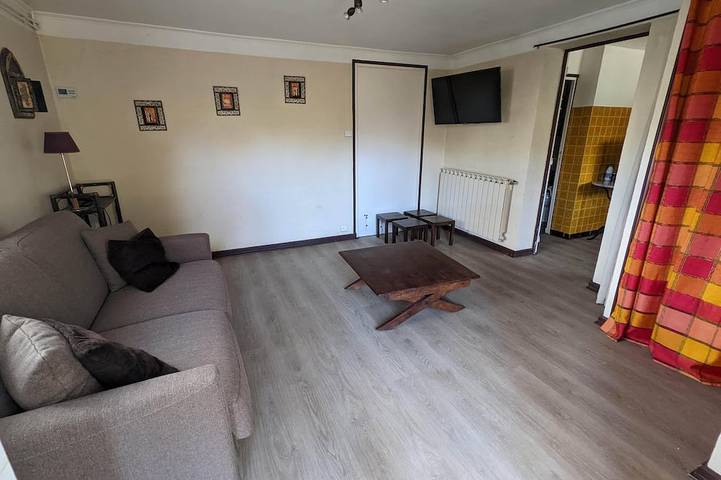 Charming T1 von 30 m² im Erdgeschoss der Villa in Toulon, Mittelmeerküste (Frankreich)