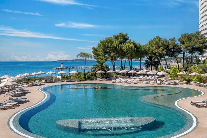 Hôtel pour 2 personnes, avec vue et sauna ainsi que jardin et piscine, animaux acceptés