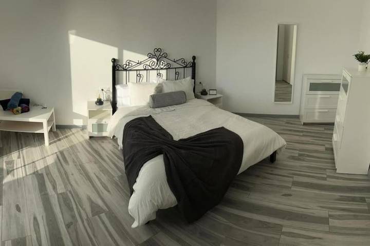 Gîte pour 4 personnes, avec vue et terrasse dans Los Menores