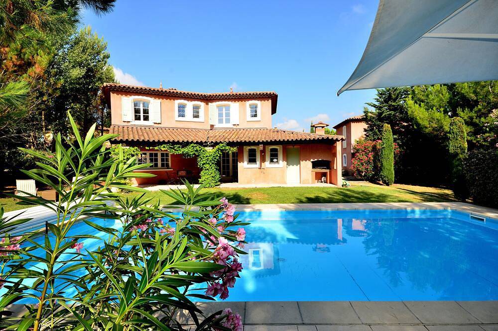 Villa pour 8 Personnes dans Fayence, Région de Draguignan