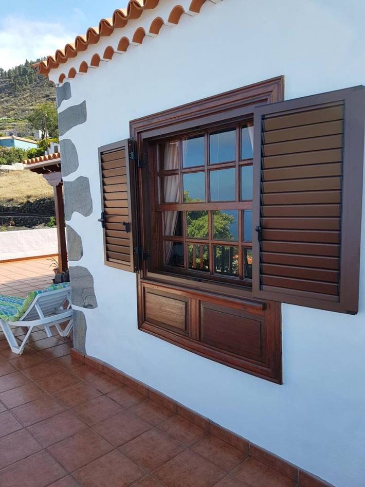 Casa rural para 5 personas, con vistas además de jardín y balcón en Fuencaliente de La Palma - 4