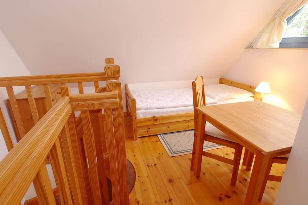 Ganze Wohnung, Ferienhaus in der Ferienanlage \"Heimathafen\" Haus \"Erwartung\" in Ostseebad Zingst, Zingst