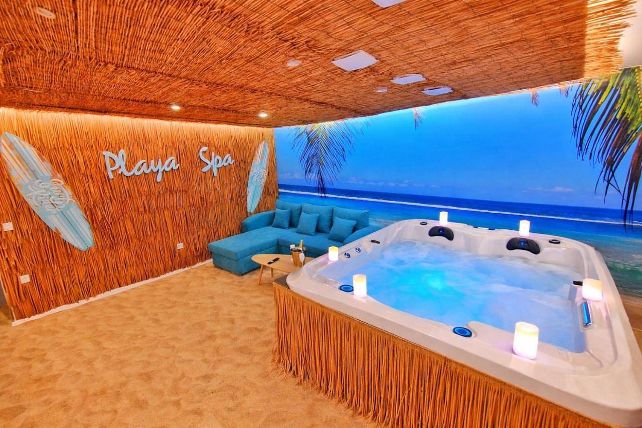 Appartement entier, Playa Spa-4 Pers-Jacuzzi-Parking-Jardin-Clim-Colmar in Muntzenheim, Région de Colmar