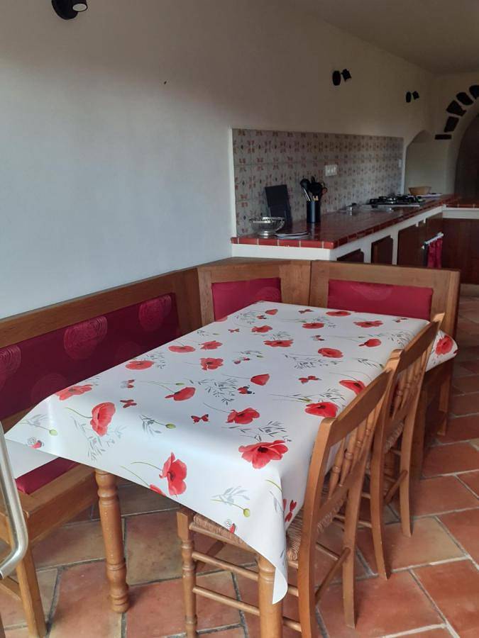 Location de vacances pour 6 personnes, avec terrasse et vue dans Pic de Céüse - 2