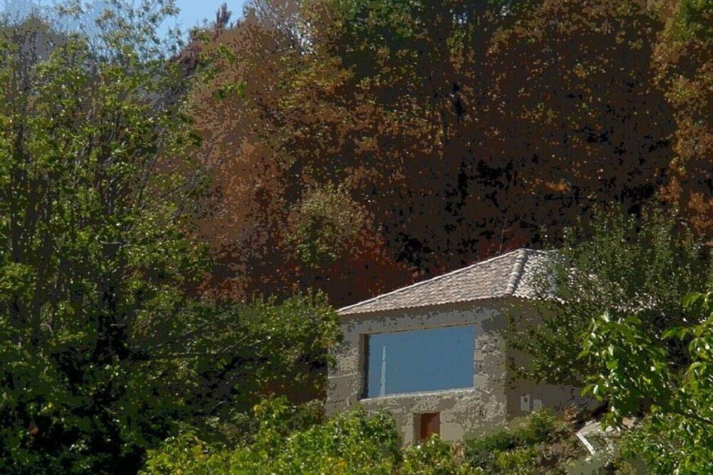 Haus in den Bergen mit spektakulärem Ausblick in Alto Douro, Portugal in Lamego, Douro-Tal