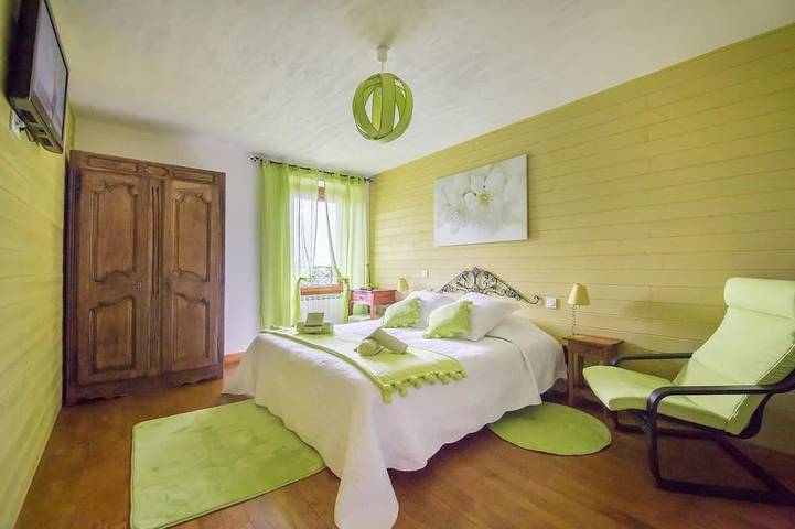 L'Écoline 5-Star Vacation Rental in Saint-Pierre-de-Bressieux, Isère