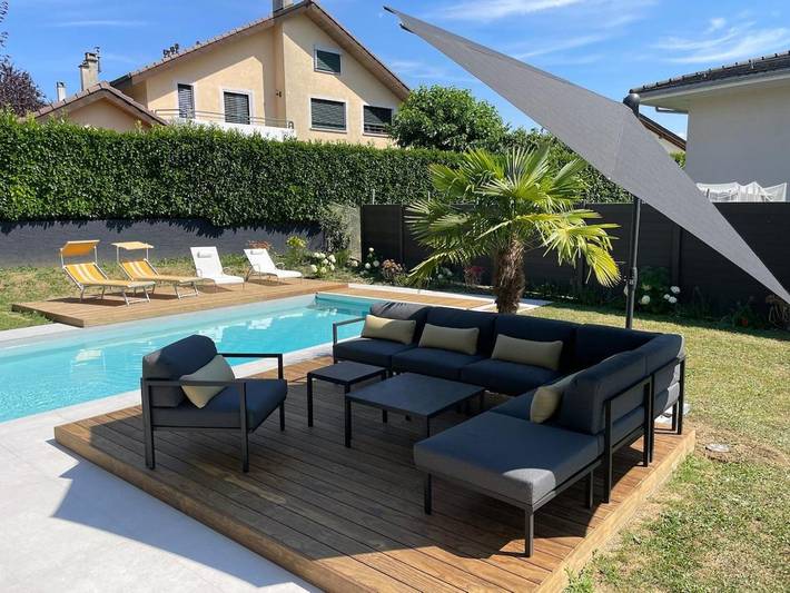 Location de vacances pour 2 personnes, avec vue et piscine ainsi que jardin et terrasse dans Lac Léman - 2