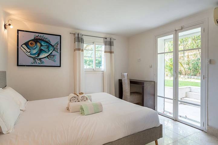 Villa pour 10 personnes, avec terrasse et jardin dans Cap d’Antibes - 4